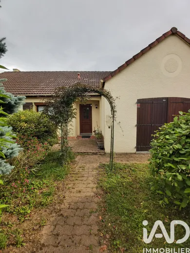 House at Fontenay-sur-Loing (45210)