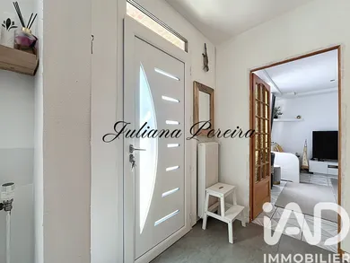 House in fontenay saint pere  (78440)