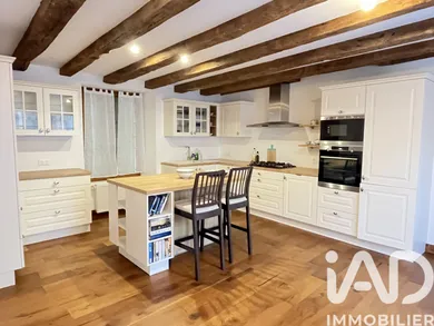 Townhouse in Montmorillon (86500)