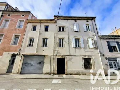 Immeuble à Alès (30100)