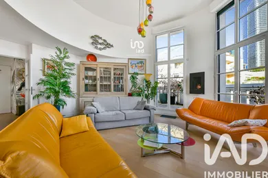 Apartment at Puteaux (92800)