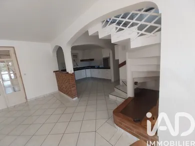 House in Baie-Mahault (97122)