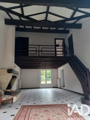 Traditional house in Coutras (33230)