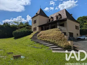 House in Saint-Cyprien (24220)