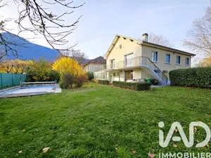 House at Seyssins (38180)