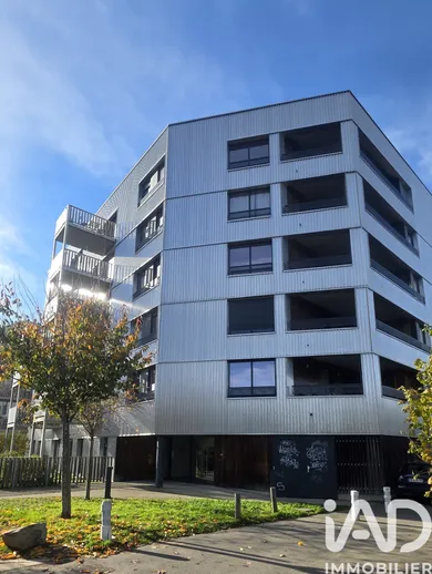 Apartment in Nantes (44300)