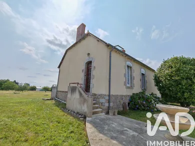 House in Mauron (56430)