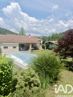 Maison traditionnelle à Jaujac (07380)