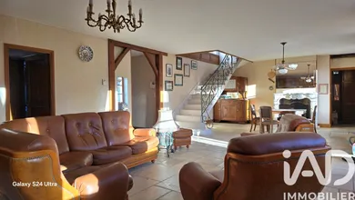 Maison de ville à Saint-Amand-Montrond (18200)