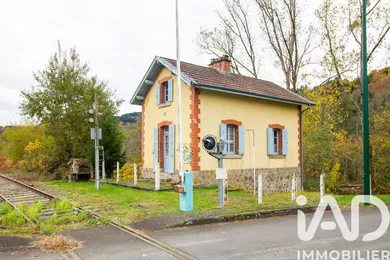Maison à Vertolaye (63480)