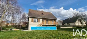 Traditional house at Commes (14520)