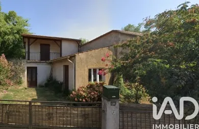 Maison de village à Conne-de-Labarde (24560)