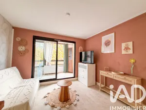 Apartment in Six-Fours-les-Plages (83140)