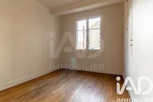 Apartment in Paris (75013)