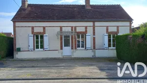 Maison de village à La Bussière (45230)