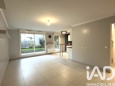 Apartment in Vaires-sur-Marne (77360)