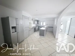 Village house in Saint-Pierre-de-Bœuf (42520)