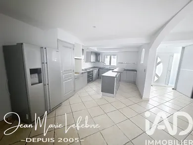 Village house in Saint-Pierre-de-Bœuf (42520)