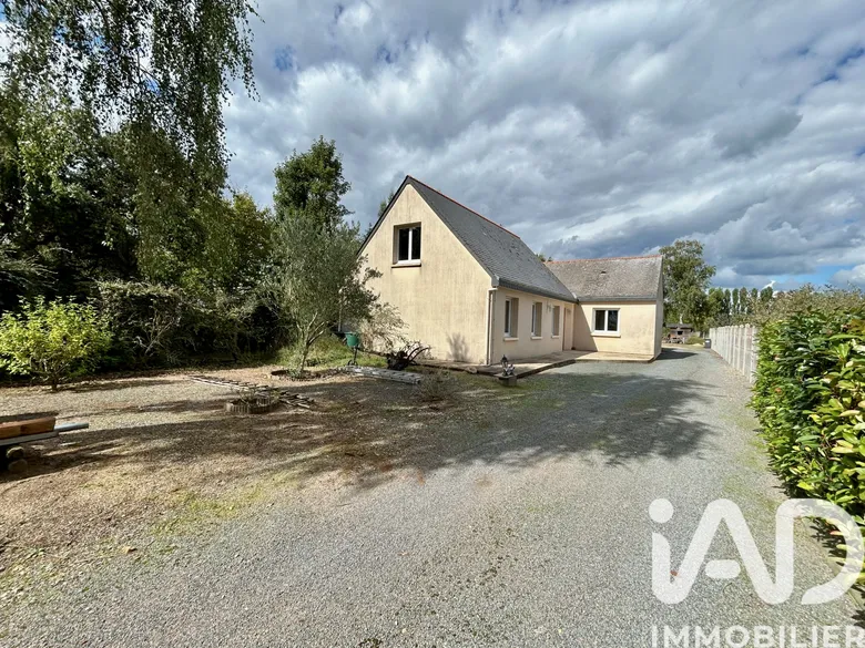 Maison 5 pièces 171 m² · à Allonnes · 171 m² · 210 000 €