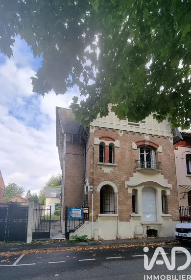 Maison traditionnelle à Chauny (02300)