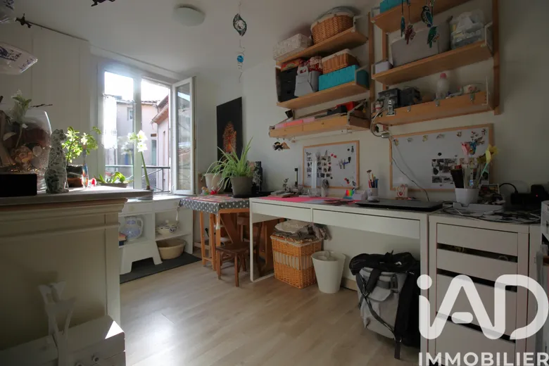 Appartement 3 pièces 77 m² · à Auriol · 77 m² · 200 000 €