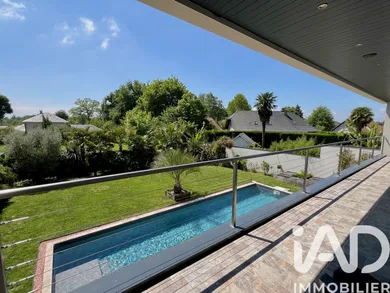 Maison à Idron (64320)