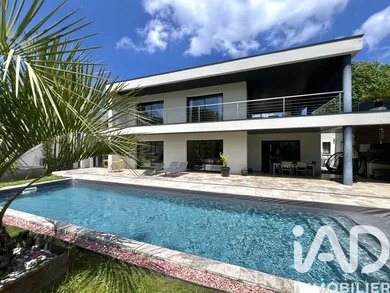 Maison à Idron (64320)