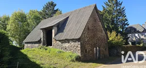 Barn at Chaussenac (15700)