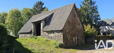 Grange à Chaussenac (15700)