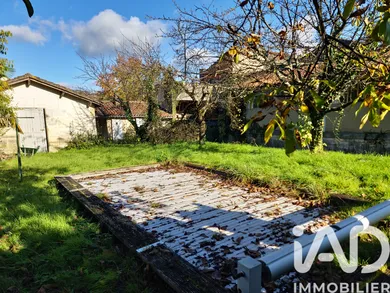 Building plot in Cognac (16100)