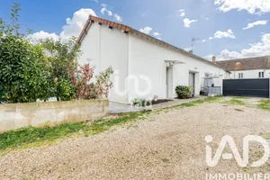 Apartment in Brie-Comte-Robert (77170)