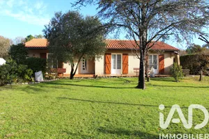Maison à Saint-Aubin-de-Médoc (33160)