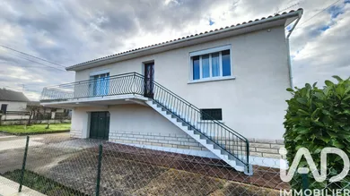 House in Saint-Michel (16470)