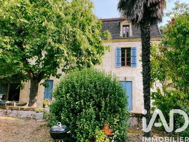 Maison à Beynac-et-Cazenac (24220)