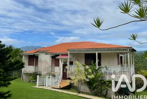 Park home at Petit-Bourg (97170)