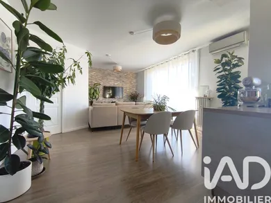 Apartment in Nice (06100)