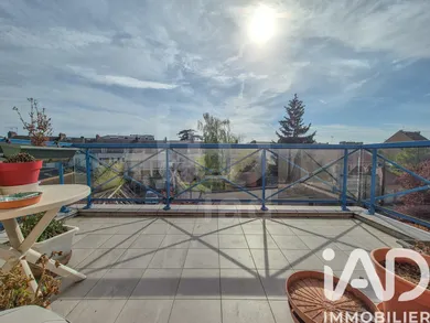 Apartment in Mantes-la-Jolie (78200)