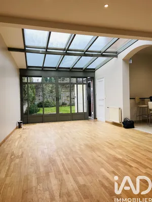 Townhouse at Amiens (80090)