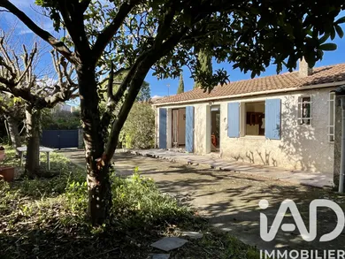 House at Blauzac (30700)