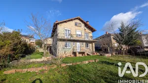 House at Onet-le-Château (12850)