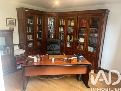 Townhouse in Fontaine-la-Gaillarde (89100)