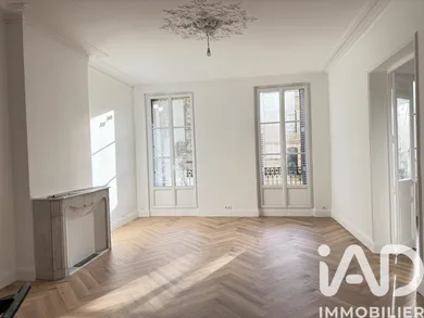 Appartement à Toulon (83000)