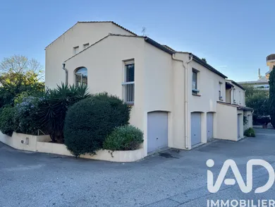 Apartment in Toulon (83000)