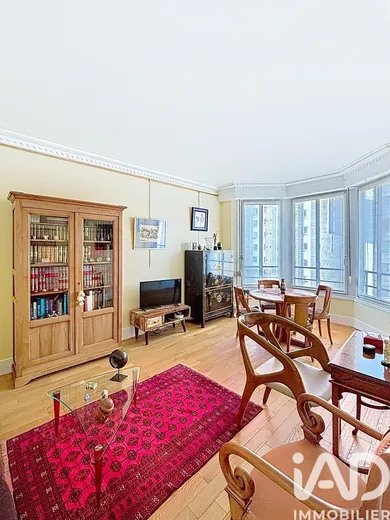Appartement à Paris (75015)