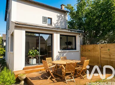 House at Saint-Maur-des-Fossés (94210)