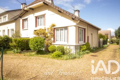 Traditional house in Conflans-Sainte-Honorine (78700)