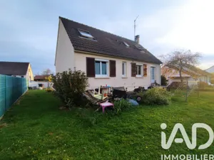 Detached house at Breuil-le-Vert (60600)