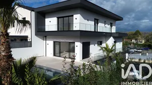 House at Montélimar (26200)