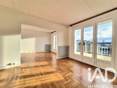 Apartment in Limoges (87000)
