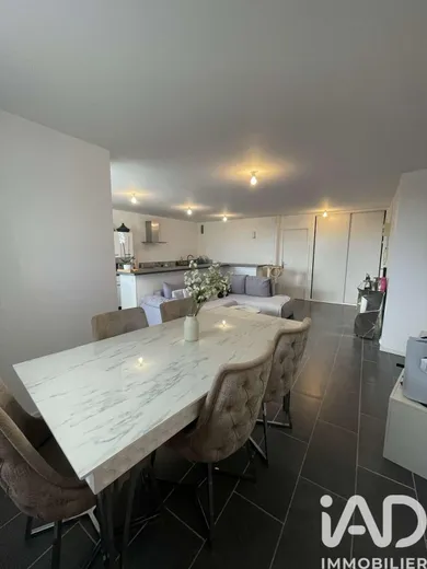 Apartment in Melun (77000)
